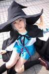 ari cape cosplay kneehighs nagato_yuki sailor_uniform school_uniform silver_hair suzumiya_haruhi_no_yuuutsu witch_hat rating:Safe score:0 user:nil!