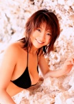 aizawa_hitomi baloon bikini_top cleavage swimsuit rating:Safe score:0 user:nil!