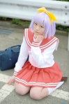 bookbag cosplay hairbow hiiragi_tsukasa kneesocks lucky_star mokochin pleated_skirt purple_hair sailor_uniform school_uniform skirt rating:Safe score:0 user:nil!