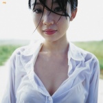 akiyama_nana blouse cleavage rain wet rating:Safe score:1 user:nil!