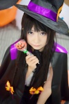 camisole cape cosplay croptop inu_boku_secret_service jumper kaeru shirakiin_ririchiyo witch_hat rating:Safe score:0 user:nil!