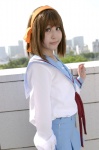 cosplay hair_ribbons hanna_yume headband sailor_uniform school_uniform suzumiya_haruhi suzumiya_haruhi_no_yuuutsu rating:Safe score:0 user:Log