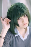 blouse cosplay green_hair hina hori-san_to_miyamura-kun kouno_sakura school_uniform sweater rating:Safe score:0 user:nil!