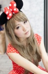 ame_(ii) blonde_hair caramel_eyes cosplay disney_world dress hairbow minnie_mouse mouse_ears polka_dots rating:Safe score:0 user:pixymisa
