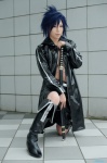 aiba_ai black_rock_shooter_(world) blue_hair boots cosplay jacket kagamine_len katana sarashi shorts sword vocaloid rating:Safe score:0 user:nil!