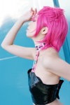 cosplay halter_top jojo's_bizarre_adventure pink_hair satori trish_una rating:Safe score:0 user:pixymisa