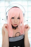 collar cosplay headphones itsuki_akira jacket nitro_super_sonic pink_hair super_akira super_soniko rating:Safe score:0 user:nil!