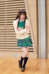 blazer blouse bowtie cosplay kneesocks kotegawa_yui pleated_skirt rinami school_uniform skirt to_love-ru rating:Safe score:2 user:pixymisa