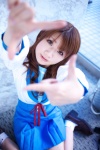 asahina_mikuru cosplay momoneko_haru school_uniform suzumiya_haruhi_no_yuuutsu rating:Safe score:0 user:Log