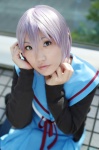 cardigan cosplay kneesocks miniskirt nagato_yuki nagatsuki pleated_skirt purple_hair sailor_uniform school_uniform skirt suzumiya_haruhi_no_yuuutsu rating:Safe score:0 user:nil!