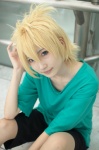blonde_hair cosplay crossplay hiokichi jabberwocky_jabberwocka_(vocaloid) kagamine_len shorts tshirt vocaloid rating:Safe score:0 user:pixymisa