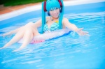 aqua_hair bikini cosplay hatsune_miku headset inner_tube mashiro_yuki pool project_diva swimsuit twintails vocaloid wet rating:Safe score:0 user:nil!