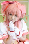 cosplay dress gloves hairbows kaname_madoka pink_hair puella_magi_madoka_magica tanaka_mana twintails rating:Safe score:0 user:pixymisa