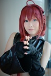 braid cosplay croptop detached_sleeves fingerless_gloves gloves kurosaki_mea kurosuzu_erika red_hair to_love-ru_darkness rating:Safe score:0 user:pixymisa