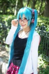 aqua_hair cosplay glasses hatsune_miku headset hoodie kiyo kocchi_muite_baby_(vocaloid) pleated_skirt project_diva skirt tank_top twintails vocaloid rating:Safe score:0 user:nil!