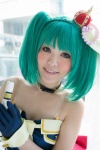 beads bodice braid choker cosplay crown gloves green_hair hime-chin macross macross_frontier microphone ranka_lee red_eyes twintails rating:Safe score:0 user:pixymisa