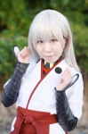 aya_(v) cosplay gauntlets kimono pleated_skirt skirt tagme_character tagme_series white_hair rating:Safe score:0 user:nil!