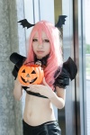 choco cosplay croptop head_wings inu_boku_secret_service pink_hair pumpkin roromiya_karuta shorts rating:Safe score:0 user:pixymisa