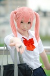 aka ayasaki_remi blouse bookbag cosplay hori-san_to_miyamura-kun pink_hair pleated_skirt school_uniform skirt twintails rating:Safe score:0 user:nil!