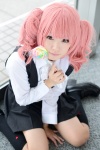 blouse cosplay hina_(iv) inu_boku_secret_service jumper kneesocks lollipop pink_eyes pink_hair roromiya_karuta twintails rating:Safe score:0 user:pixymisa