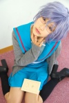 blue_hair book cardigan cosplay glasses kneehighs koubou_tokori nagato_yuki purple_hair sailor_uniform school_uniform suzumiya_haruhi_no_yuuutsu rating:Safe score:0 user:nil!