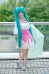 aqua_hair cosplay dress hatsune_miku kooki socks tagme_song twintails umbrella vocaloid rating:Safe score:1 user:nil!