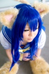 animal_ears blouse blue_hair cat_ears cat_paws cosplay ikkitousen itsuki_akira kanu_unchou miniskirt paw_gloves pleated_skirt sailor_uniform scarf_tie school_uniform skirt tail rating:Safe score:0 user:pixymisa