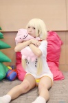 blonde_hair cosplay futaba_anzu idolmaster shio_(ii) shorts socks stuffed_animal tshirt twintails rating:Safe score:2 user:nil!