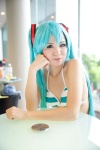 aqua_hair bikini cosplay hatsune_miku headset kishimen project_diva swimsuit twintails vocaloid rating:Safe score:0 user:pixymisa