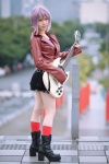 boots cosplay croptop guitar jacket kinoshita_natsume kneehighs nagato_yuki pantyhose pleated_skirt silver_hair skirt suzumiya_haruhi_no_yuuutsu rating:Safe score:2 user:nil!