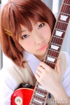 blouse cosplay guitar hirasawa_yui k-on! natsuki_(iii) school_uniform sweater_vest rating:Safe score:0 user:nil!