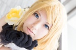 blonde_hair blouse blue_eyes braid cosplay flower gloves harumiya_yun kagamine_rin scarf vocaloid rating:Safe score:0 user:pixymisa