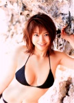 aizawa_hitomi baloon bikini cleavage side-tie_bikini swimsuit rating:Safe score:0 user:nil!