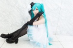 aqua_eyes aqua_hair cosplay dress elbow_gloves flower gloves hatsune_miku necklace petticoat thighhighs top_hat twintails vocaloid yuni_(ii) rating:Safe score:2 user:pixymisa