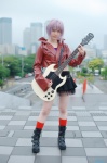 boots cosplay croptop guitar jacket kinoshita_natsume kneesocks nagato_yuki pleated_skirt silver_hair skirt suzumiya_haruhi_no_yuuutsu rating:Safe score:0 user:nil!
