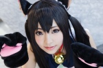 animal_ears asae_ayato bell cat_ears catgirl cat_paws cosplay dress hair_ties k-on! nakano_azusa twintails rating:Safe score:1 user:pixymisa