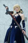 blonde_hair cosplay detached_sleeves fate/series fate/stay_night halter_top maropapi saber_alter skirt sword rating:Safe score:0 user:nil!