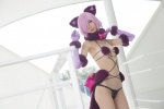 animal_ears bikini bow_tie cat_ears cleavage cosplay dangerous_beast do_sukebe_reisou elbow_gloves fate/grand_order gloves mash_kyrielight mike muffler pink_hair swimsuit tail rating:Safe score:0 user:nil!