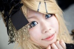 aku_no_musume_(vocaloid) blonde_hair cosplay hairbow hair_clips kagamine_rin vocaloid yuni rating:Safe score:2 user:pixymisa