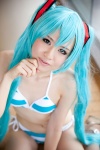 aqua_hair bikini cosplay hatsune_miku headset kishimen pantyhose project_diva swimsuit twintails vocaloid rating:Safe score:0 user:pixymisa