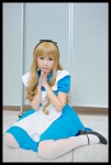 alice_in_wonderland alice_(wonderland) blonde_hair cosplay dress hiromichi rating:Safe score:1 user:Log