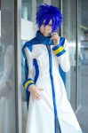 blue_hair coat cosplay crossplay default_costume headset kaito renjyu scarf vocaloid rating:Safe score:0 user:nil!