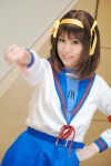 armband cosplay hairband hair_ribbons kikiwan sailor_uniform school_uniform suzumiya_haruhi suzumiya_haruhi_no_yuuutsu rating:Safe score:0 user:pixymisa