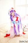 bed cosplay dress hat patchouli_knowledge purple_hair robe saku sweet_garden thighhighs touhou rating:Safe score:0 user:nil!