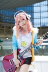 cosplay guitar headphones nitro_super_sonic pink_hair shorts super_soniko track_jacket yukimi_ume rating:Safe score:0 user:pixymisa