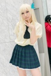 blonde_hair blouse boku_wa_tomodachi_ga_sukunai cosplay kashiwazaki_sena pleated_skirt scarf_tie school_uniform skirt yuushi rating:Safe score:0 user:pixymisa