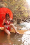 cosplay fan gauntlets hairbow kimono king_of_fighters kunoichi saku shiranui_mai umbrella wet rating:Safe score:0 user:nil!