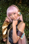 armband blouse cosplay default_costume detached_sleeves headset megurine_luka necoco pink_hair vocaloid rating:Safe score:0 user:pixymisa