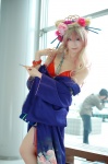 bra chopsticks cleavage cosplay hair_ornament kimono macross macross_frontier multi-colored_hair open_clothes pantyhose pipe sachi_budou sheryl_nome rating:Safe score:1 user:nil!