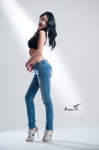 choi_ji-hyang croptop jeans tank_top rating:Safe score:0 user:nil!